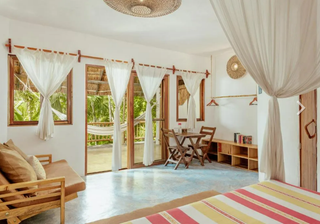 🌞 Studio Room —  Steps from the Sea, Close to the Heartbeat