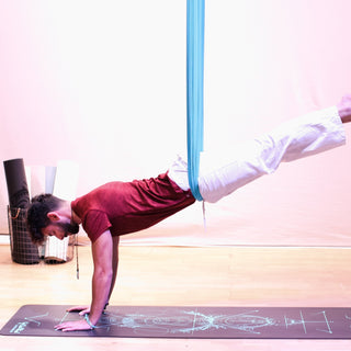 Aerial yoga teacher training with best yoga mat